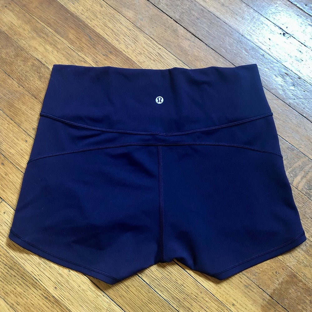Lululemon spandex shorts
